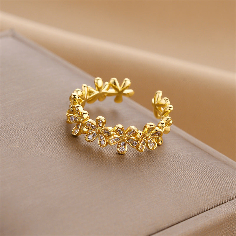 Elegant Gold Ring